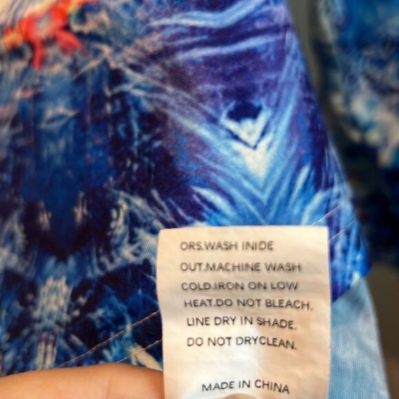 Small Tie-Dye V-Neck Long Sleeve T-Shirt Psychadelic - Picture 5 of 6